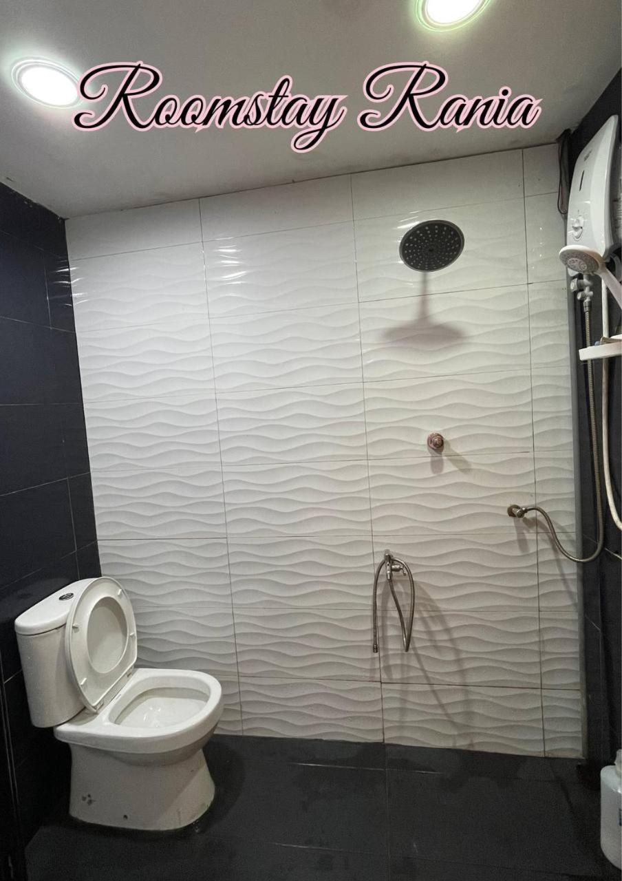 Ar Homestay & Roomestay Merlimau Extérieur photo