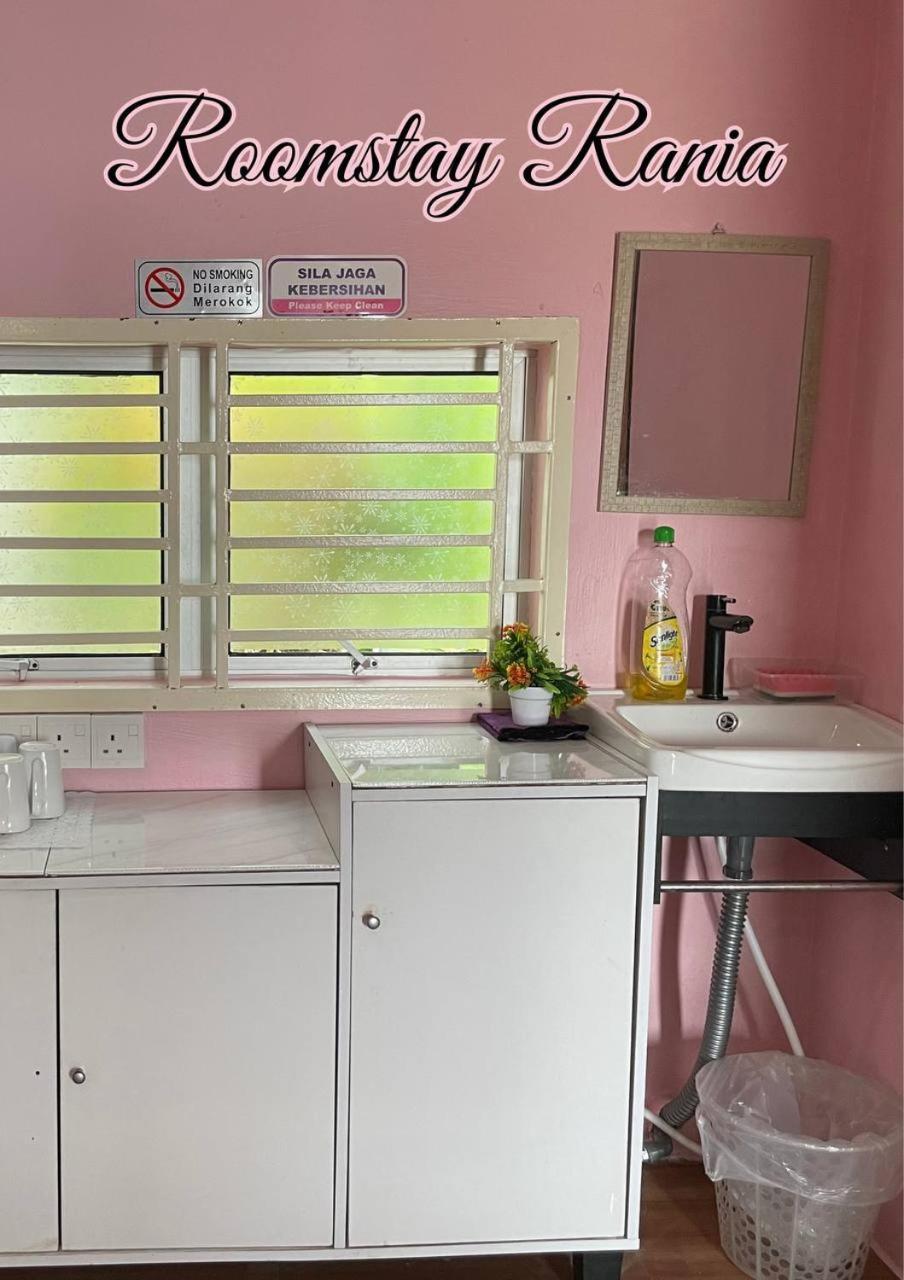 Ar Homestay & Roomestay Merlimau Extérieur photo